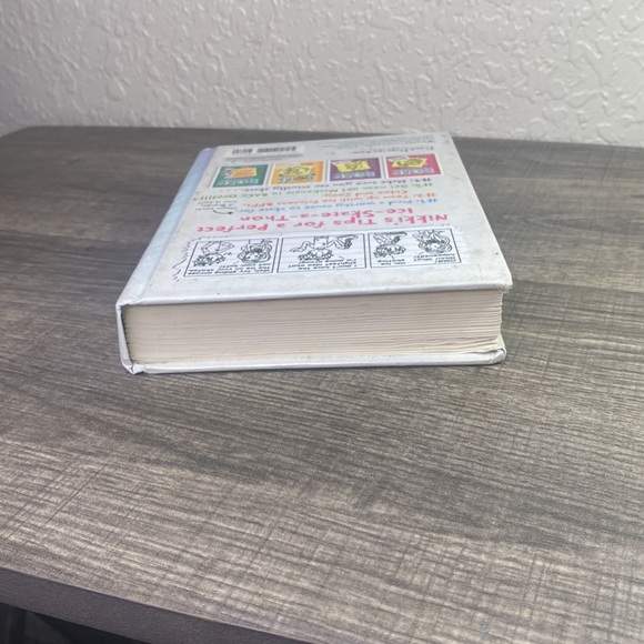 Book - Picture 4 of 4